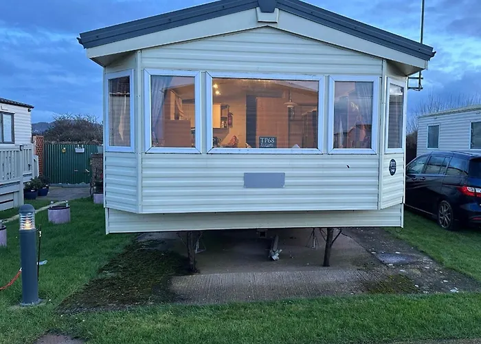 3 Bedroom Pet Free Static Caravan In Prestatyn